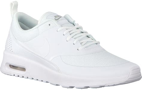 witte gympen dames nike|nike witte sneakers dames.